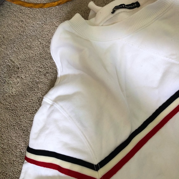 brandy melville crewneck - Picture 2 of 2